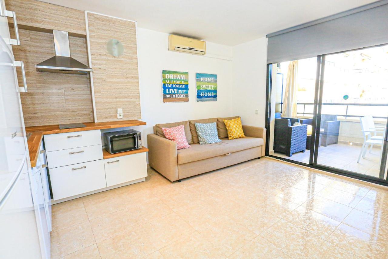 Regata Litoral Costa Dorada - Only Families Apartment Cambrils Exterior photo