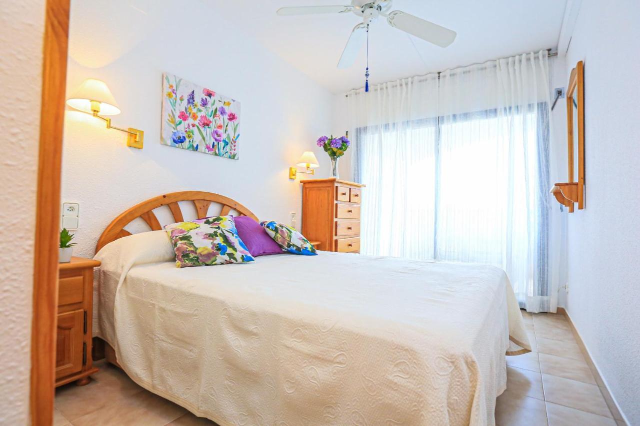 Regata Litoral Costa Dorada - Only Families Apartment Cambrils Exterior photo
